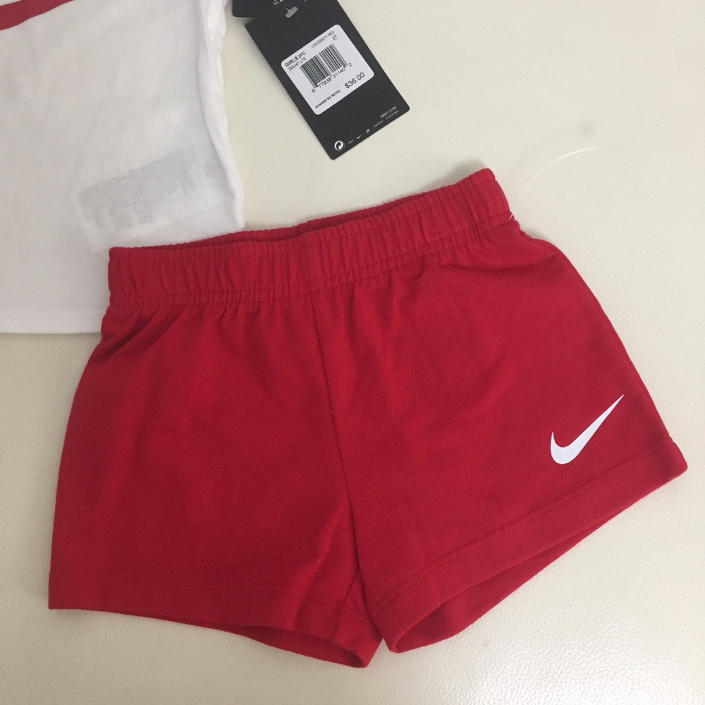 Nike American Girl Cute Shorts Set 0125 - Picture 3 of 5